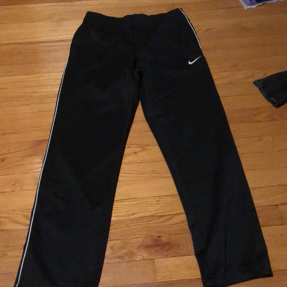 Medium Nike Pants